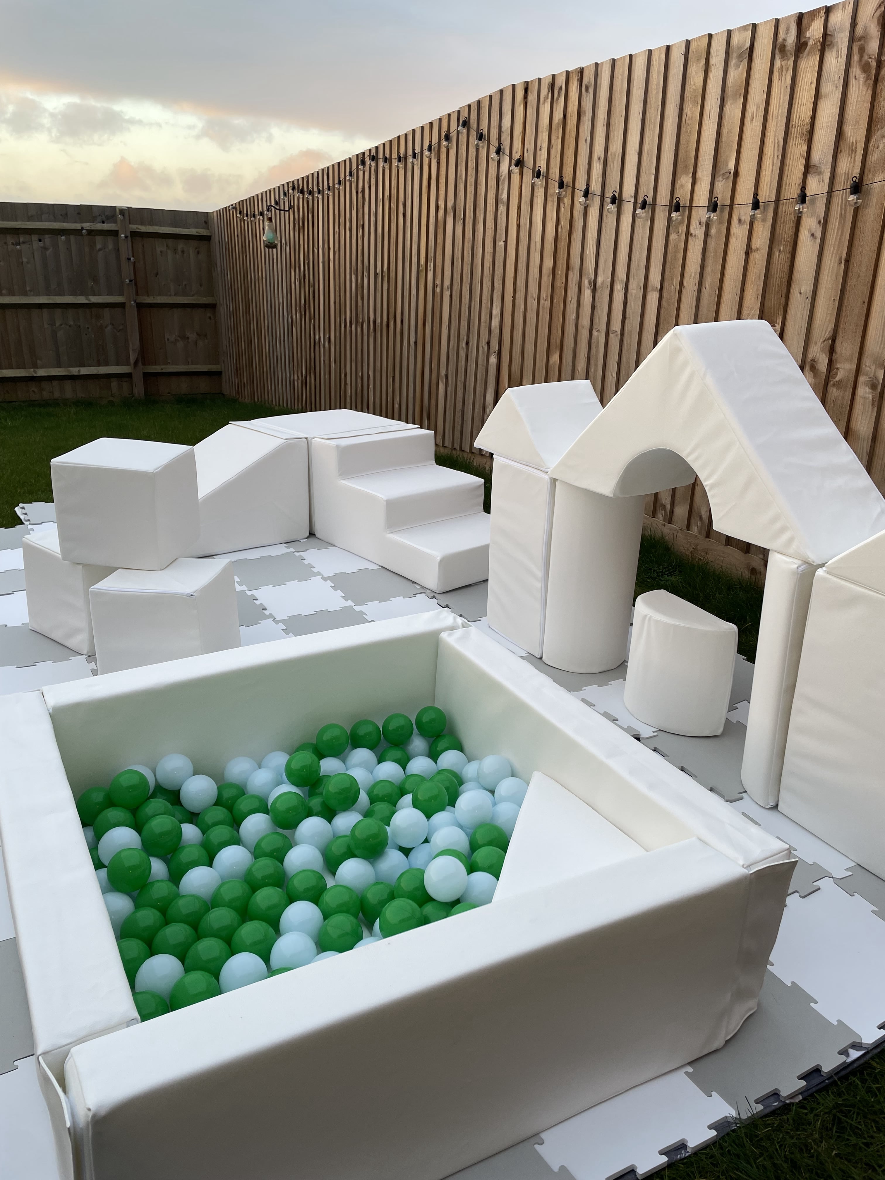 Mobirise Website Builder